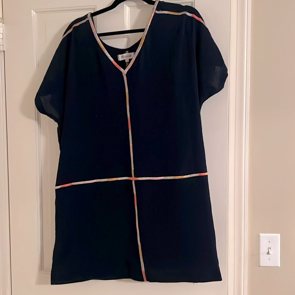 Navy Madewell dress.